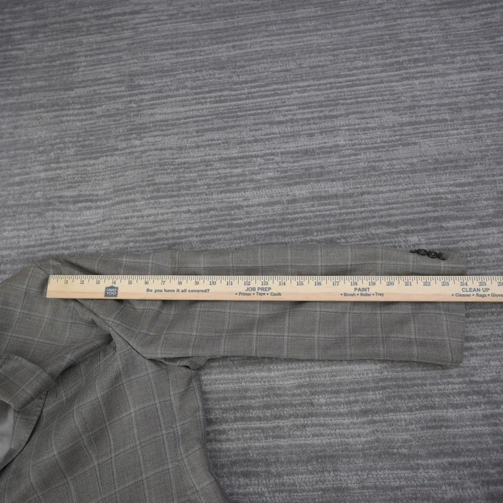 Calvin‎ Klein Gray Wool Silk Blazer Sport Coat Men Two Button Check 48 Regular
